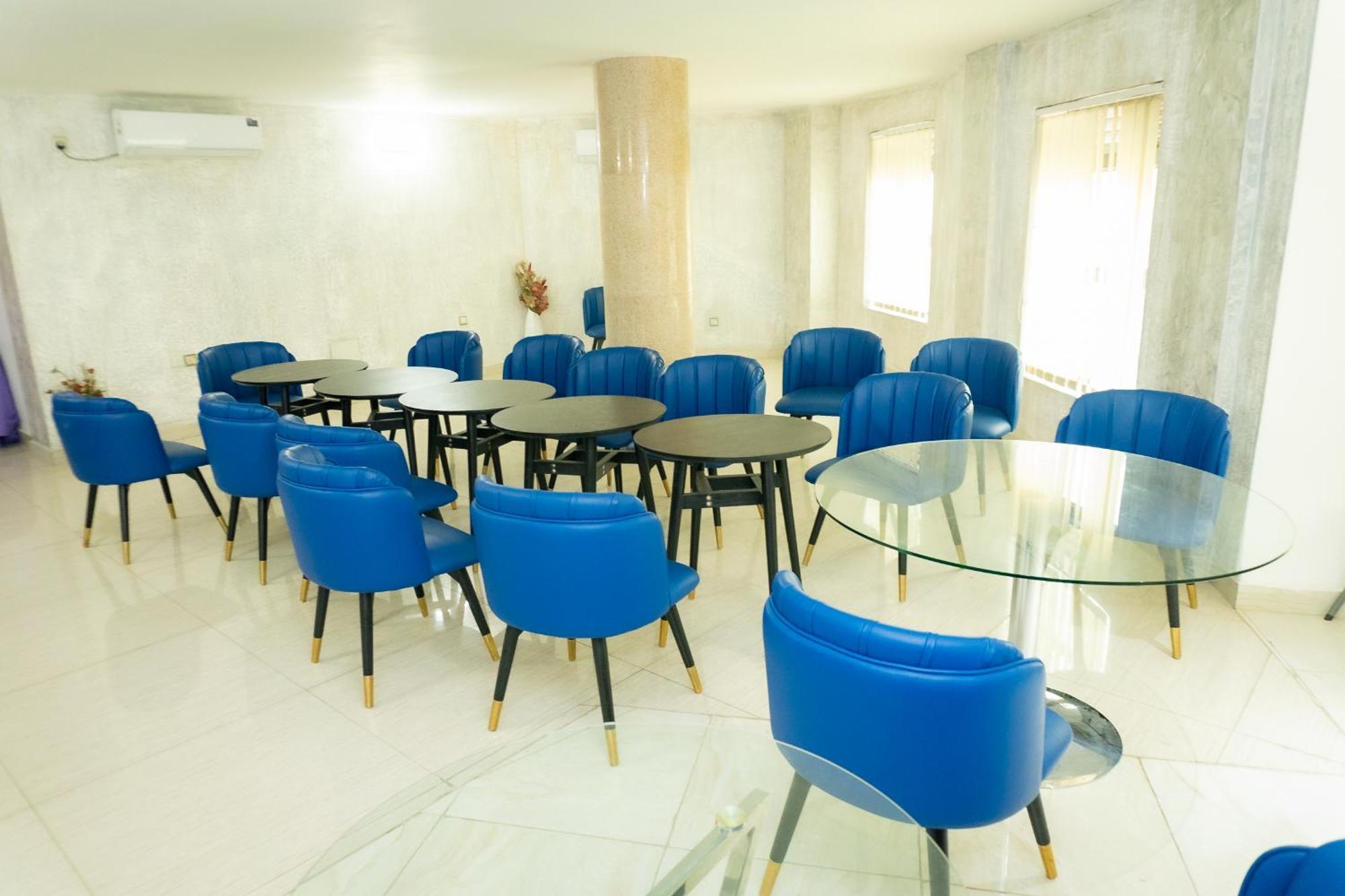Hotel Le Figaro ドゥアラ エクステリア 写真